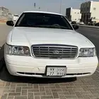 للبيع فورد كراون فكتوريا