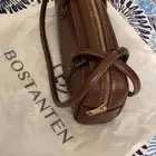 شنطة. نوعها بوستين