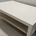 طاوله ايكيا بيضاء