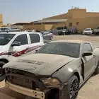 موستنق