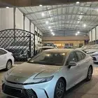 كامري 2025 E ستاندر سعودي ب111.500 شامل الضريبة
