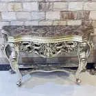 طاوله و مرايه طقم للبيع