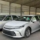 كامري 2025 للبيع اصفار فضي تم البيع
