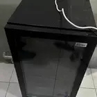 ثلاجة عرض للبيع يوجين