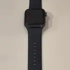 ساعة Apple Watch Series 6 للبيع ( شبه جديدة )