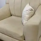 طقم كنب مع الطاولة