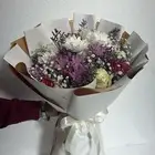 ورد و هدايا بمناسبة عيد الحب التوصيل علينا