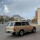 صالون لاند كروزر 1987النوعيه Gللبيع