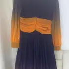 فستان للبيع