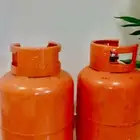 العدد 2 اسطوانة غاز وحده مليان والثانية فاضيه