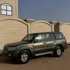 لاند كروزر جي اكس ار