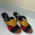 كعب جديد مقاس38 لم يستخدم ب35