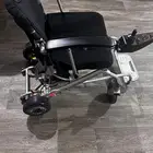 عربيه كهربائيه