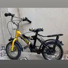 سيكل جديد بس مشكلته يبي له تغيير جنزير