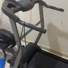 جهاز سير كهربائي و معاه هدية اوربتراك وجهاز تمرين البطن