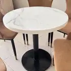 طاولات مقاهي ومطاعم