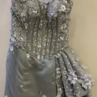 فستان فخم وانيق