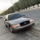 فورد 2001 فل كامل ذهبي غامق