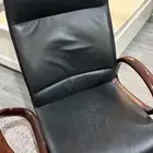 كرسي مكتب او قيمنق لم يتم بيعة للان