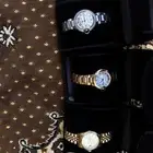 ساعات للبيع