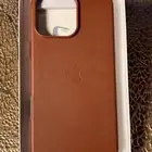 كفرات ايفون 16 جلد طبق الأصل بشعار ابل Apple مع الماق سيف