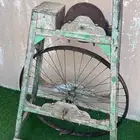 مسن سكاكين قديم