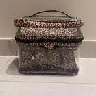 شنطة فكتوريا سيكرت