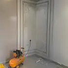 اعمال ديكورات و دواليب و تلبيس جدران