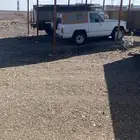 للبيع جيب نيسان 82 نظيف مسقط عليه لوحات فقط