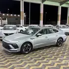 هيونداي سوناتا سمارت 2026 ( ابيض - فضي مطفي) بأقل سعر