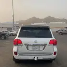 لاند كروزر 2014