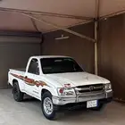 للبيع هايلكس 2003