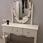 سرير وتسريحه