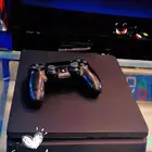 (تم البيع)سوني بلايستيشن فور نظيف مستعمل