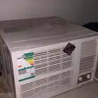 مكيف جديد استخدام شهر فقط.