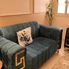 كنب منفصل قطعتين شبه جديد لا يوجد فيه اي عيب