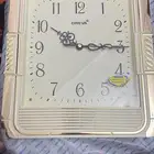 ساعة جدارية على الشكل القديم التراثي