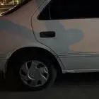 الي عنده كامري من 2000الين2002 بسعر كويس يتوصل معي