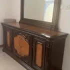 دولاب طاولة طعام