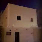 فيلا للبيع مجددة في طيبة 375 م