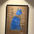 لوحة فنية وطاولة وتحف للبيع .