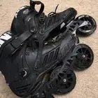 اسكيت (حذاء تزلج ) بحاله ممتازه جدا