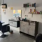 بضاعت حلاق نظيفه استخدام سنه موجود نفس اللي فصوره