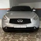 انفنتي FX 35 2009 مع لوحه مميزه د ر ع