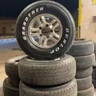 جنوط للبيع مع الكفرات