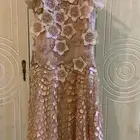 فستان من المصممه غدير العجلان للايجار