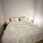 سرير كبير