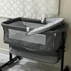 للبيع سرير أطفال