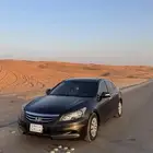 للبيع هوندا اكورد 2012 ستاندر