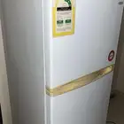 ثلاجة للبيع